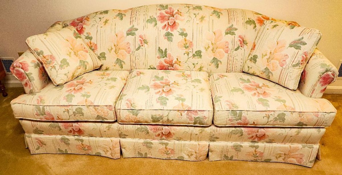 Couch with Serpentine Back