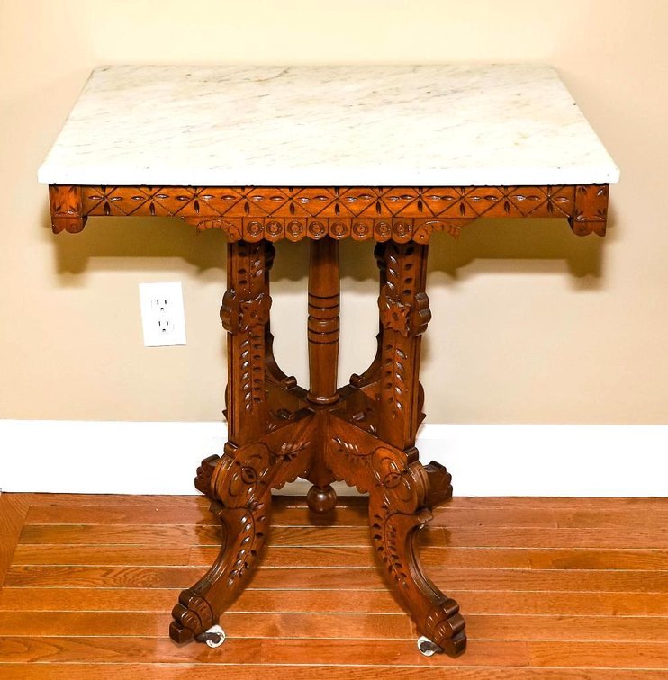 Image for Absolute Estate Auction – 1229 Hogarth Dr., City of Hurstbourne 40222