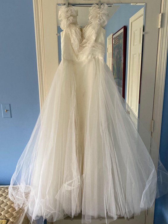 Vintage Ivory Ball Gown with Tulle Skirt