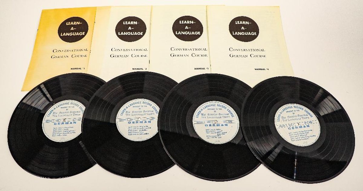Louisville Newspaper "Learn-A-Language Record Set