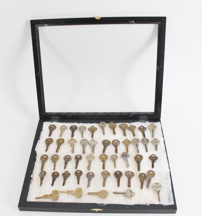 Shadowbox Key Collection