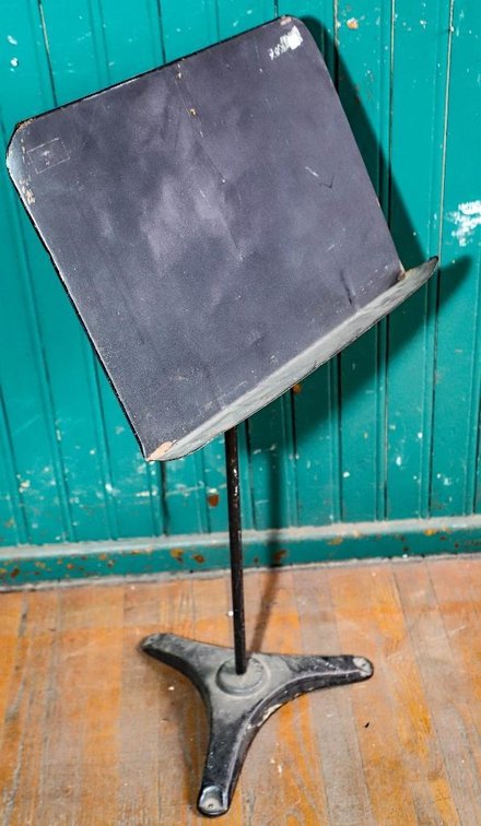 Hamilton Music Stand with Cast Iron Base