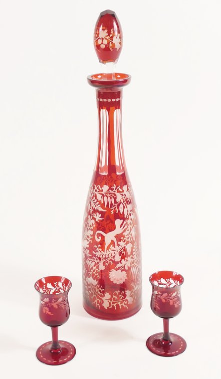 Liquor Decanter and Cordial Glasses