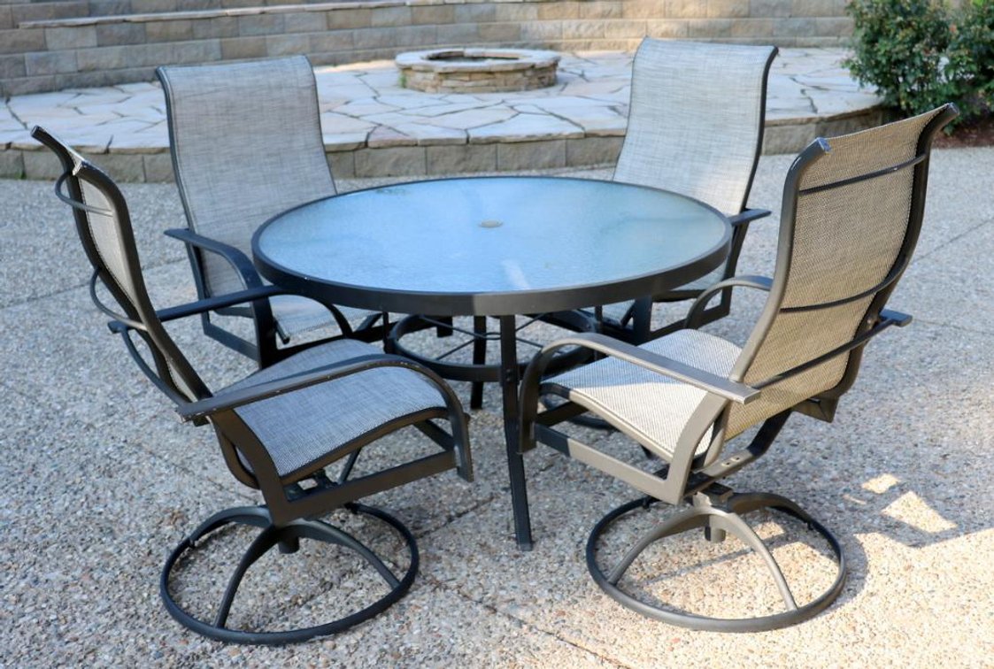 Image for Absolute Downsizing Auction in Crestwood