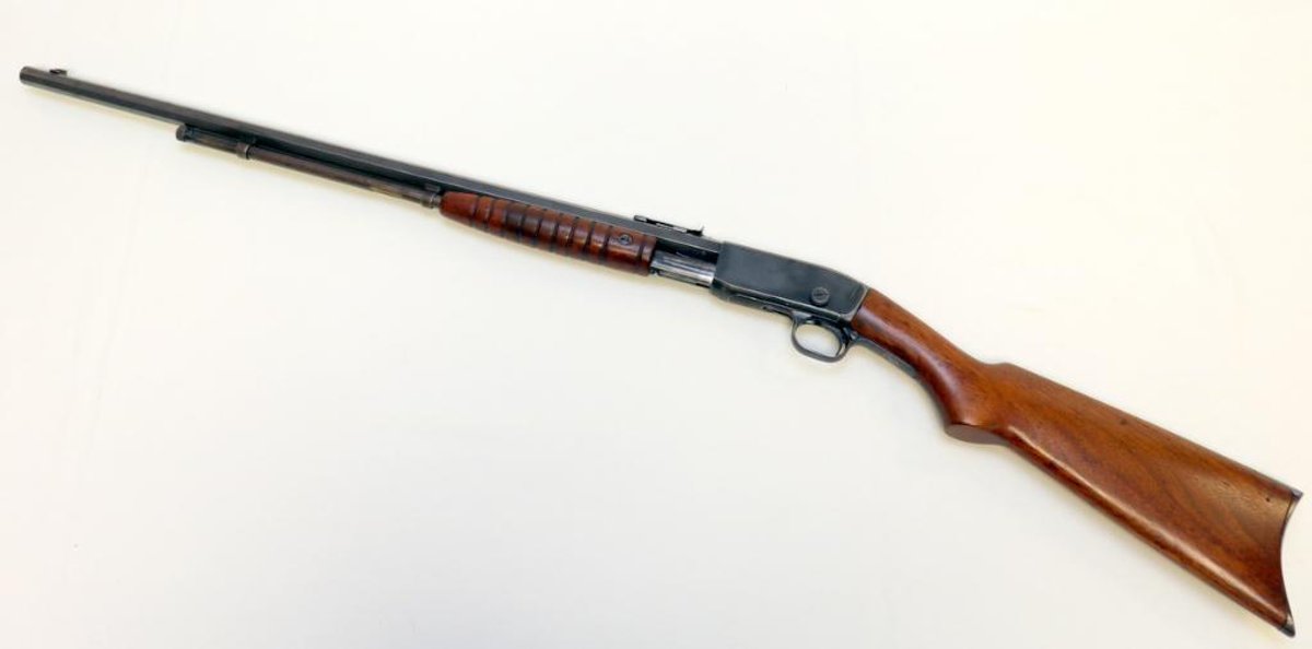 Remington pump action .22 cal rifle, model 12C