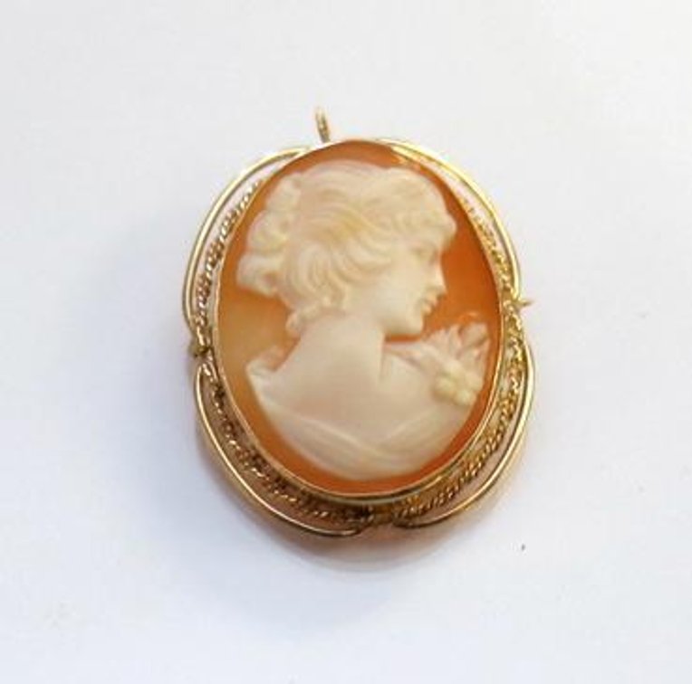 14k gold cameo brooch with bail for necklace