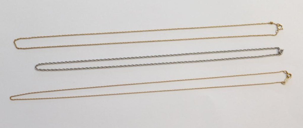 (3) Chains consisting of two 14k gold and one 10k gold