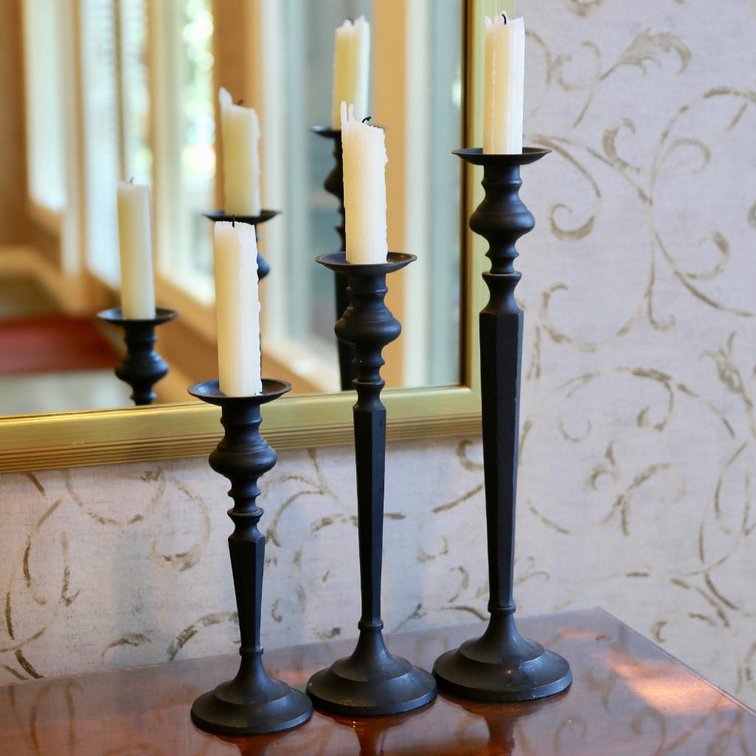 Graduated Candlesticks