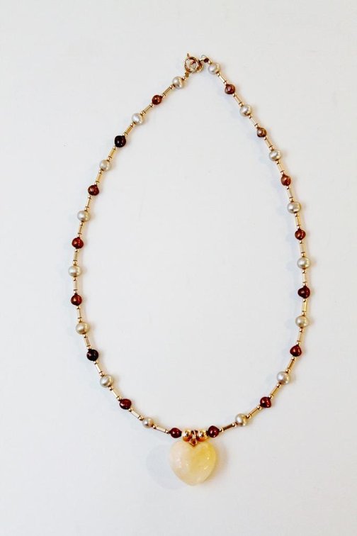 White/Copper Pearl Necklace with Heart