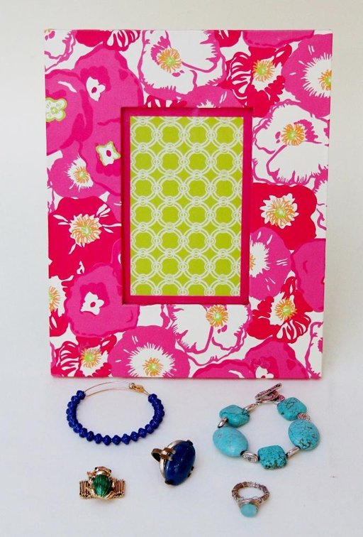 (5) Blue and Green Pieces Costume Jewelry