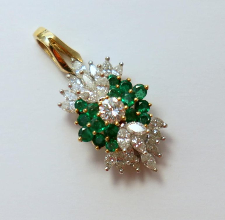 2.5 Carat diamond and emerald custom made pendant