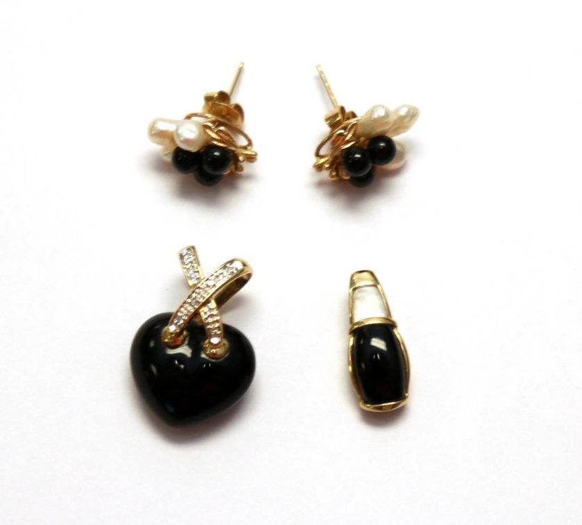 14K and 10K gold, onyx, and pearl jewelry