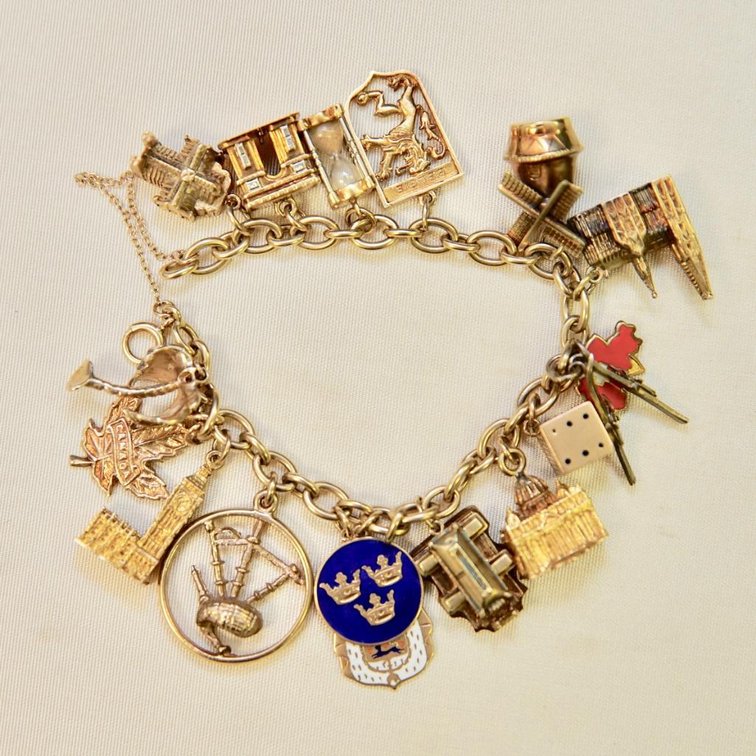 14k Gold Charm Bracelet