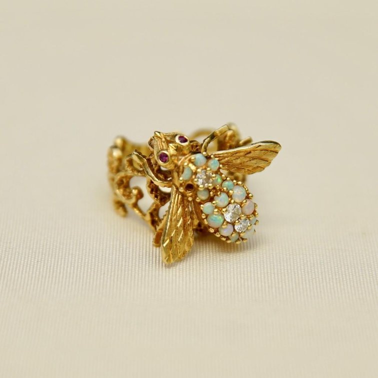 18k Gold Bee Ring & Pin