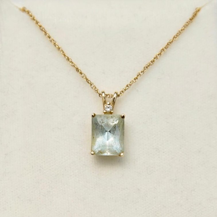 14k Aquamarine and Diamond Necklace