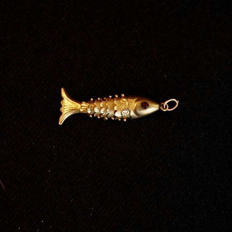 14k Mechanical Fish Charm