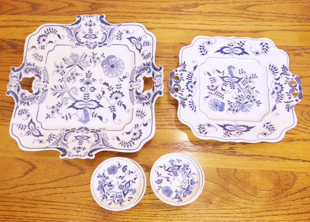 Blue Danube Trays and Small Dishes