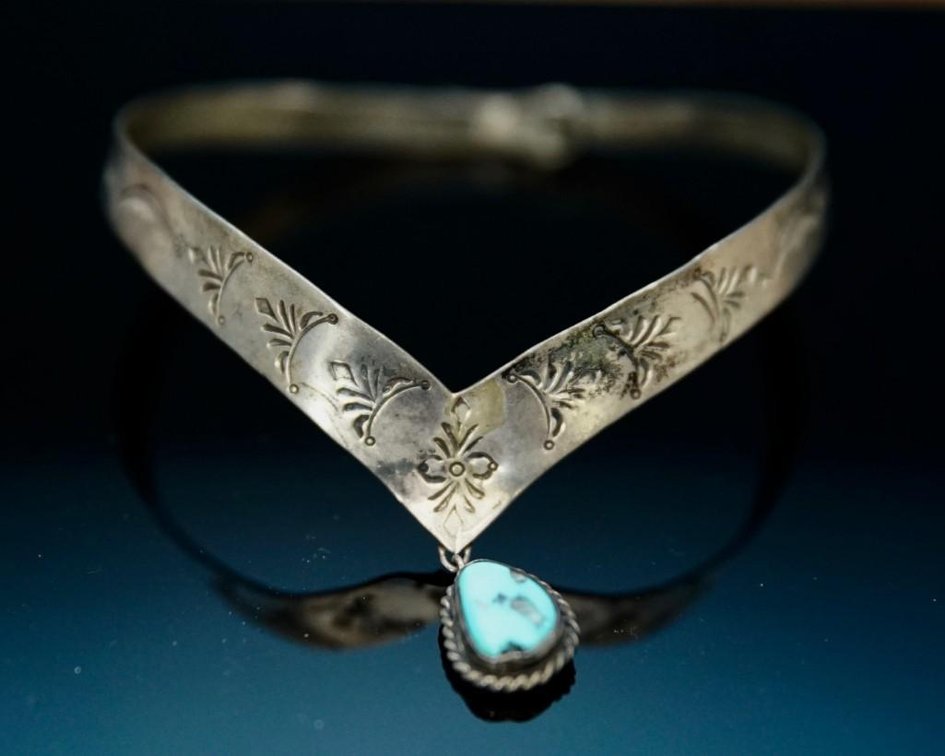 American Indian Sterling and Turquoise Choker