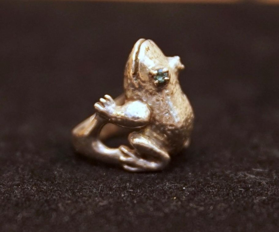 Sterling Frog Ring