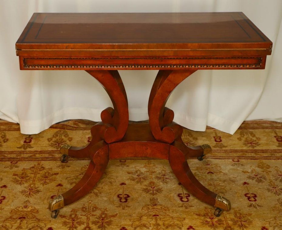 Empire Style Flip Top Game Table