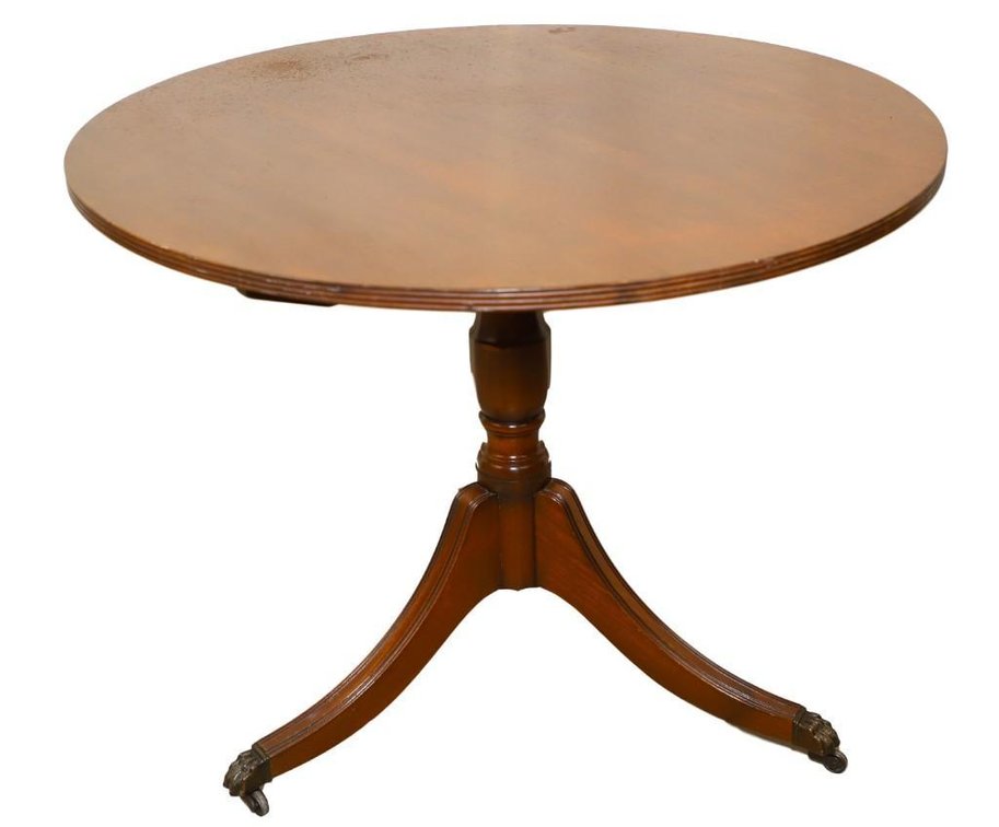Duncan Phyfe Style Center Table
