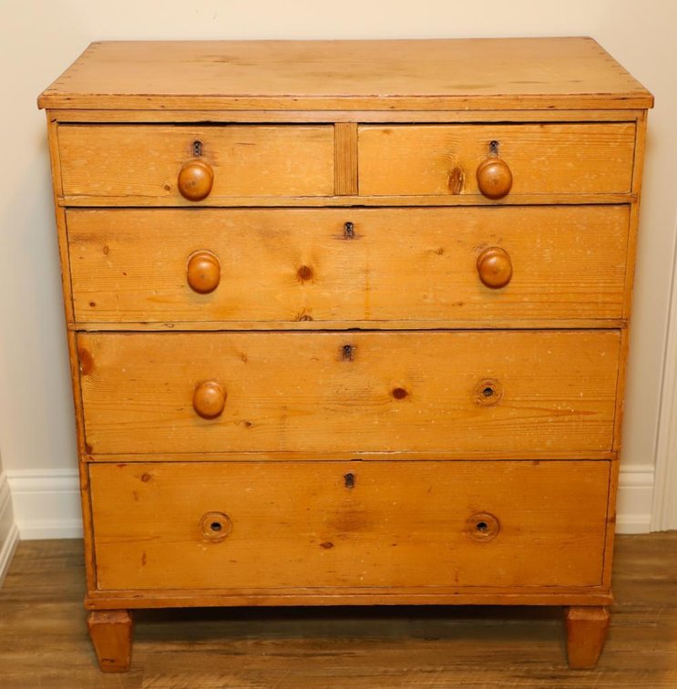 Solid Pine Chest