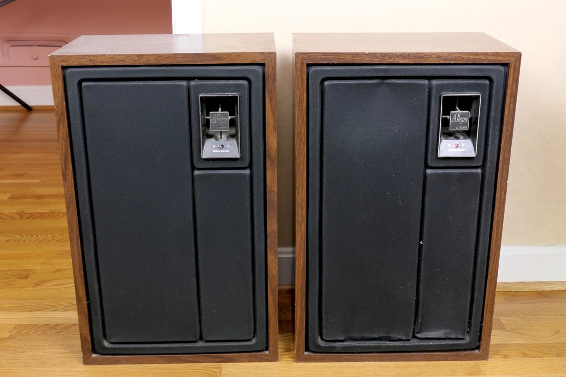 Pair of Allegro 3000 Speakers