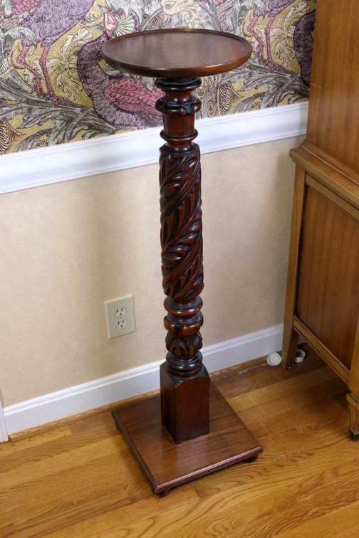 Wooden Carved Plant/Art Stand
