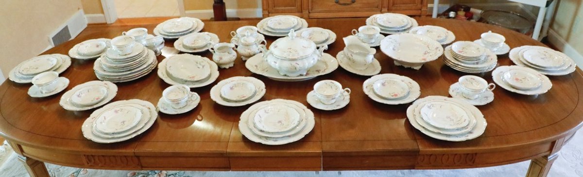 Hutschenreuther "Sylvia" China Set