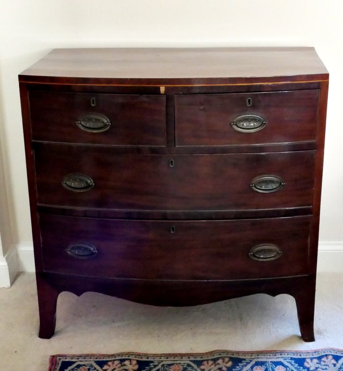 Hepplewhite Style Bowfront Chest