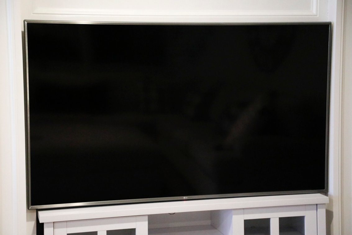 LG 70" Class 4K HDR Smart TV