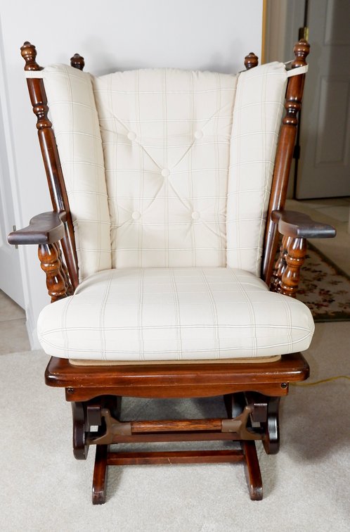 Modern Dark Finish Platform Rocker