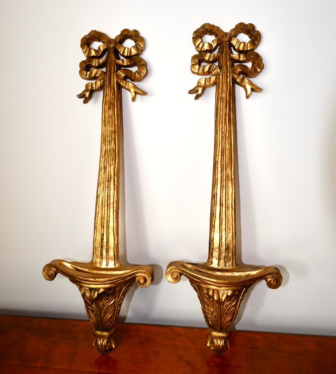 Gold Tone Wall Displays