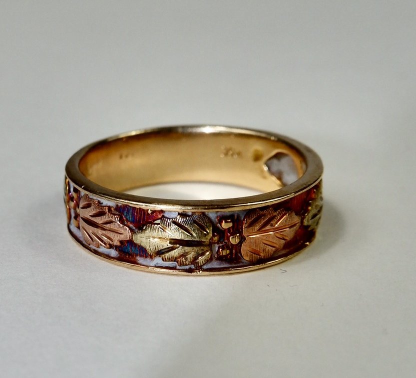 10kt Yellow Gold Leaf Ring