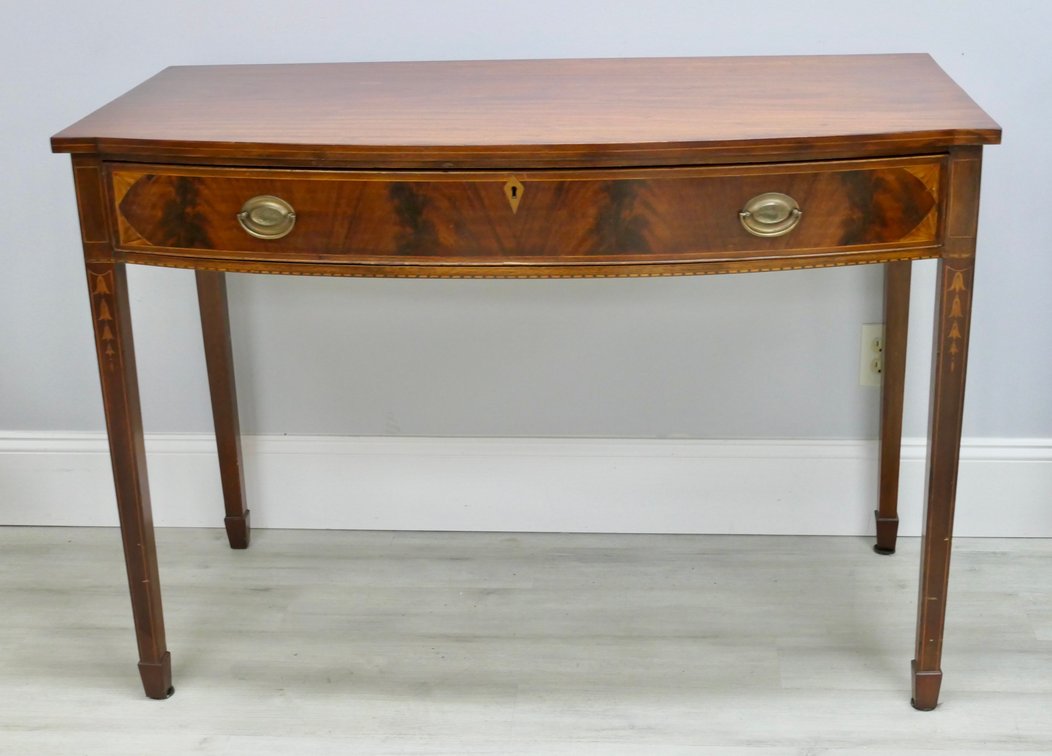 Antique (Circa 1785) Federal Style Mahogany Console/Foyer Table