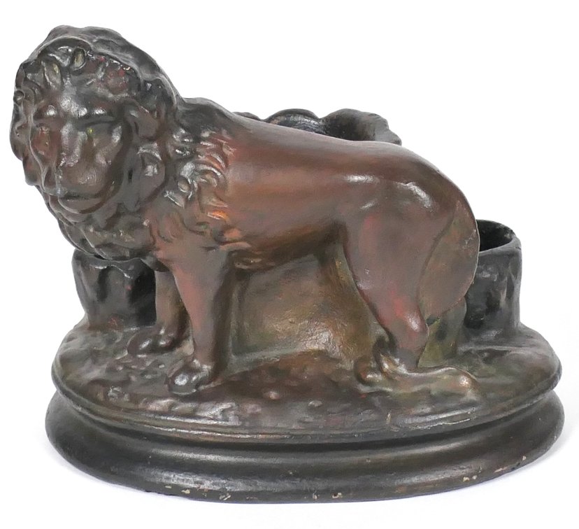 Vintage Figural Lion Cigar Holder