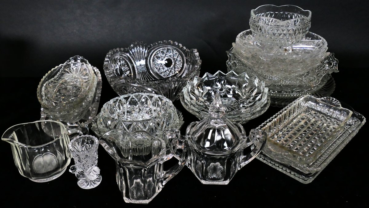 Glass Serving Pieces