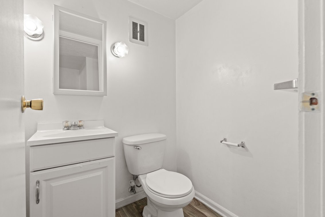 Image for Absolute Real Estate Auction: Townhome in Clifton Heights