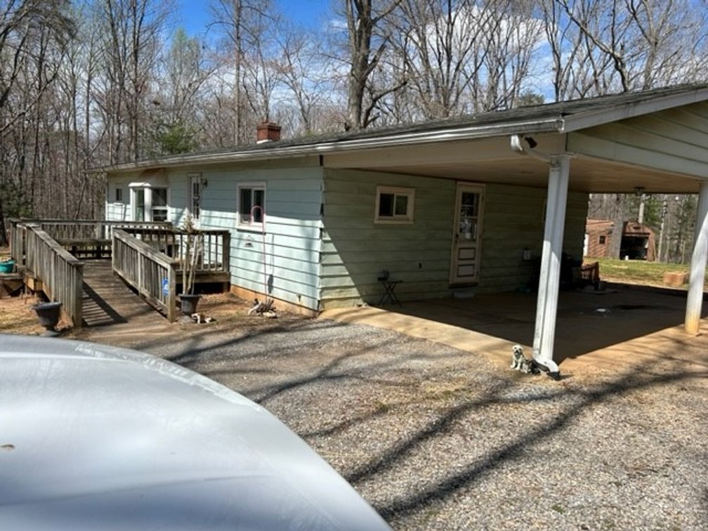 Image for The Estate of Shirley C. Nichols - 3 bedroom 1.5 bath 1260 square feet. - Bedford County