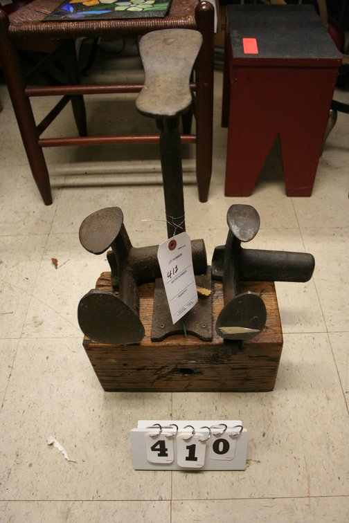 Image for Cobblers Antique Work Station