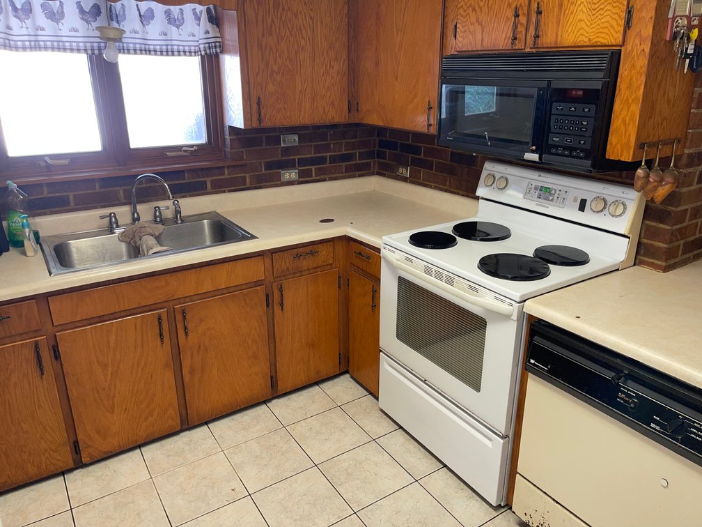 Image for House & 9.49 Acres (±)