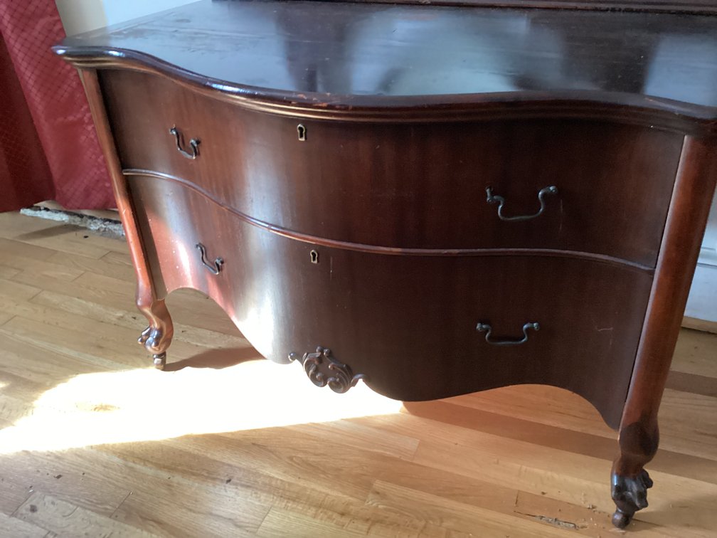 Image for Mahogany Dresser