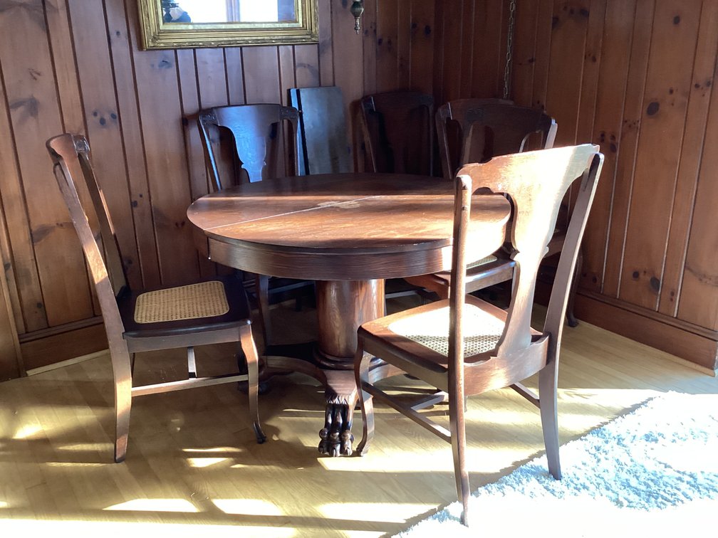 Image for Oak Table w/6 Chairs