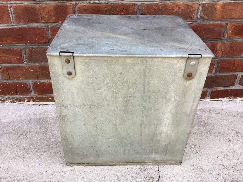 Image for Dairy Porch Delivery Box