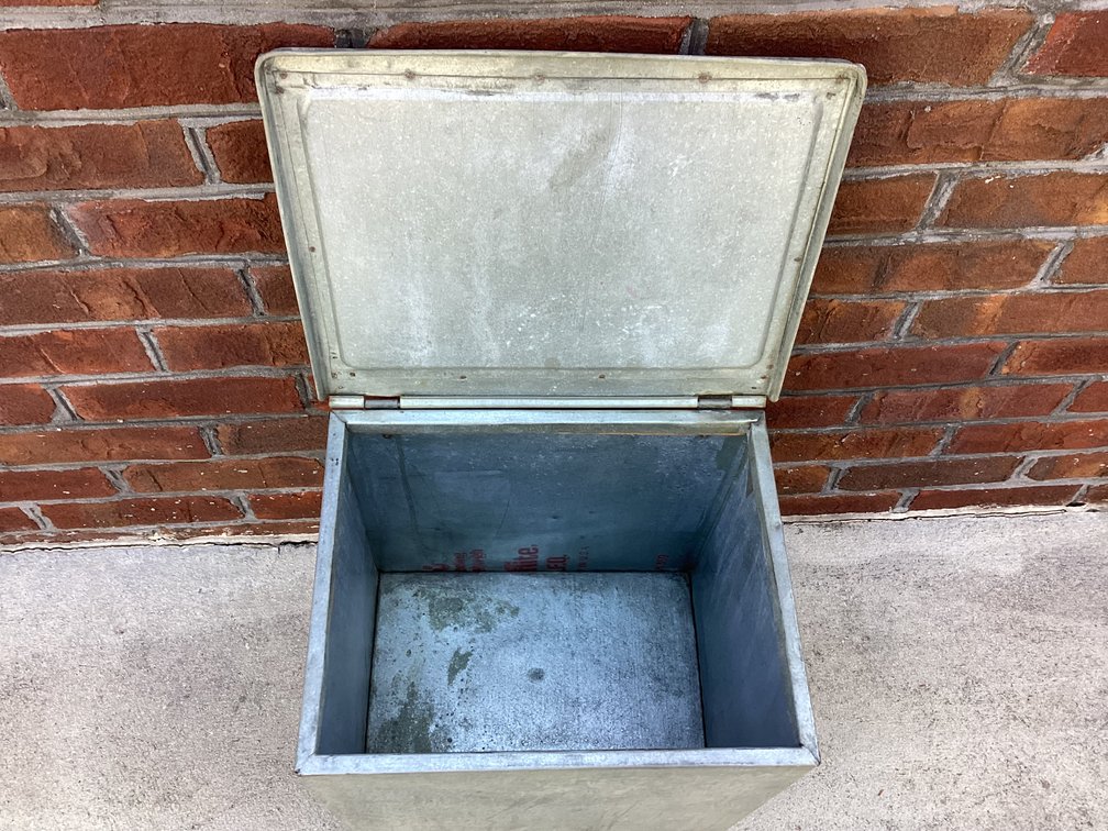 Image for Dairy Porch Delivery Box