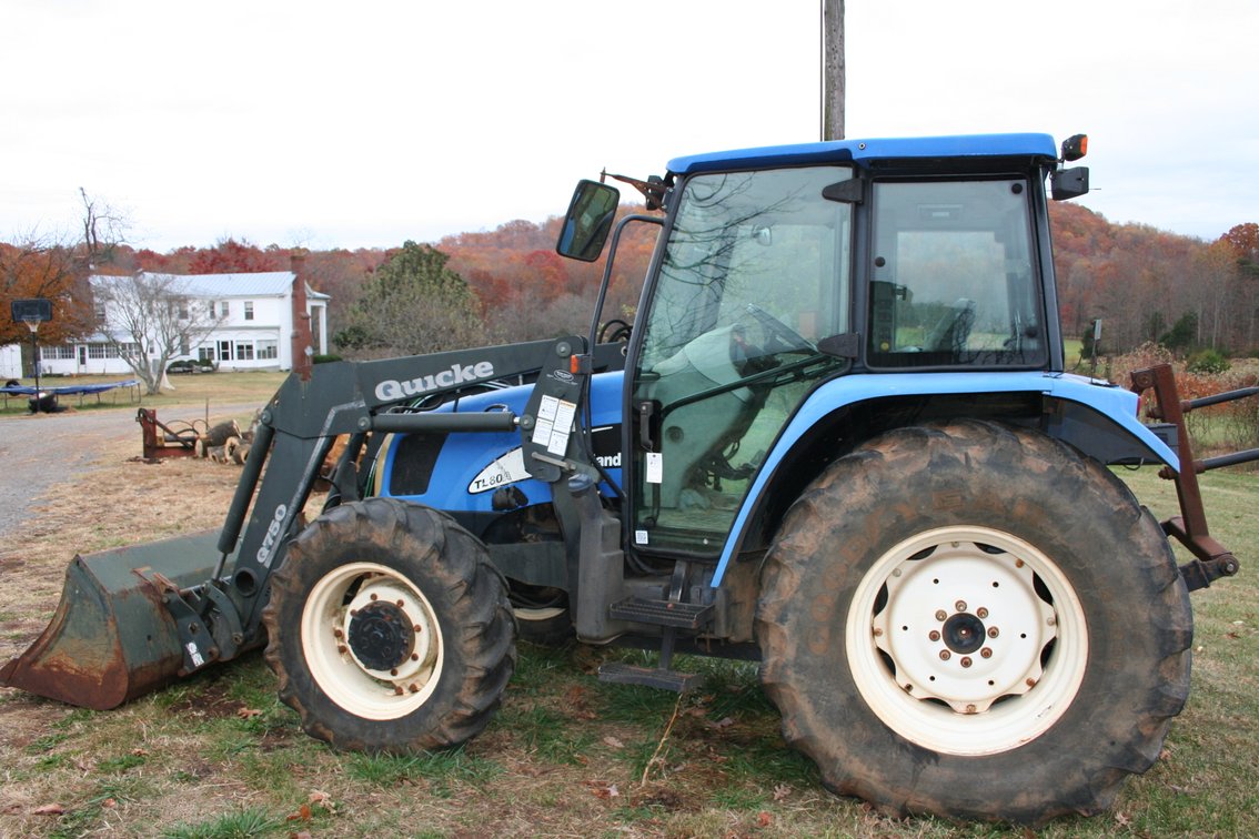 Image for New Holland TL 80 A - Enclosed cab with heat & air - 1008 Hours (Hours can not be guaranteed) Sold 