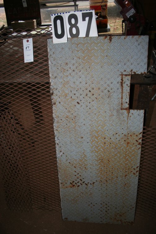 Image for Wire Grate & Steel Diamond Plate