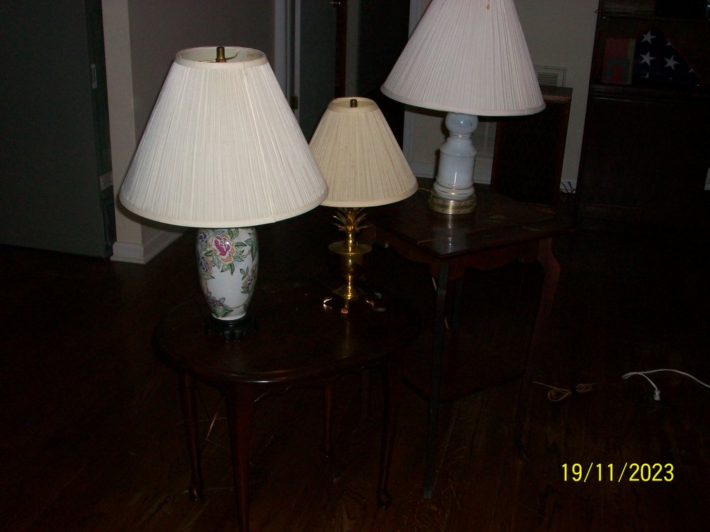 Image for 2 End tables and 3 lamps
