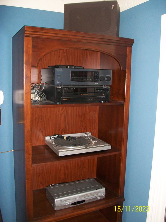 Image for Stereo system - 4 pieces plus 2 speakers