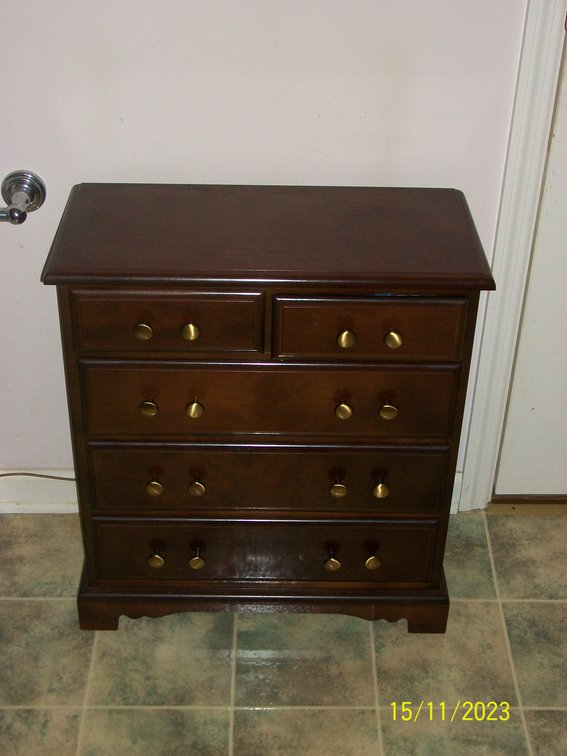Image for 5 Drawer chest